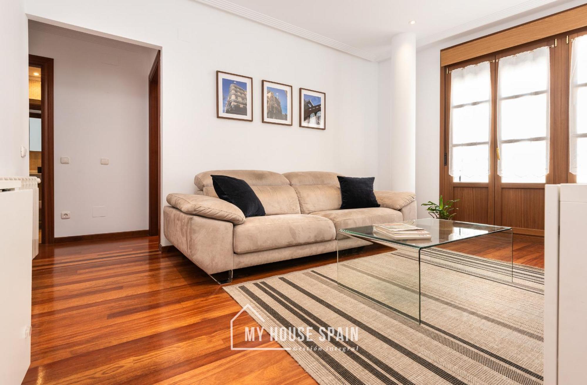 Myhousespain - Luminoso Piso En El Centro De * Gijon
